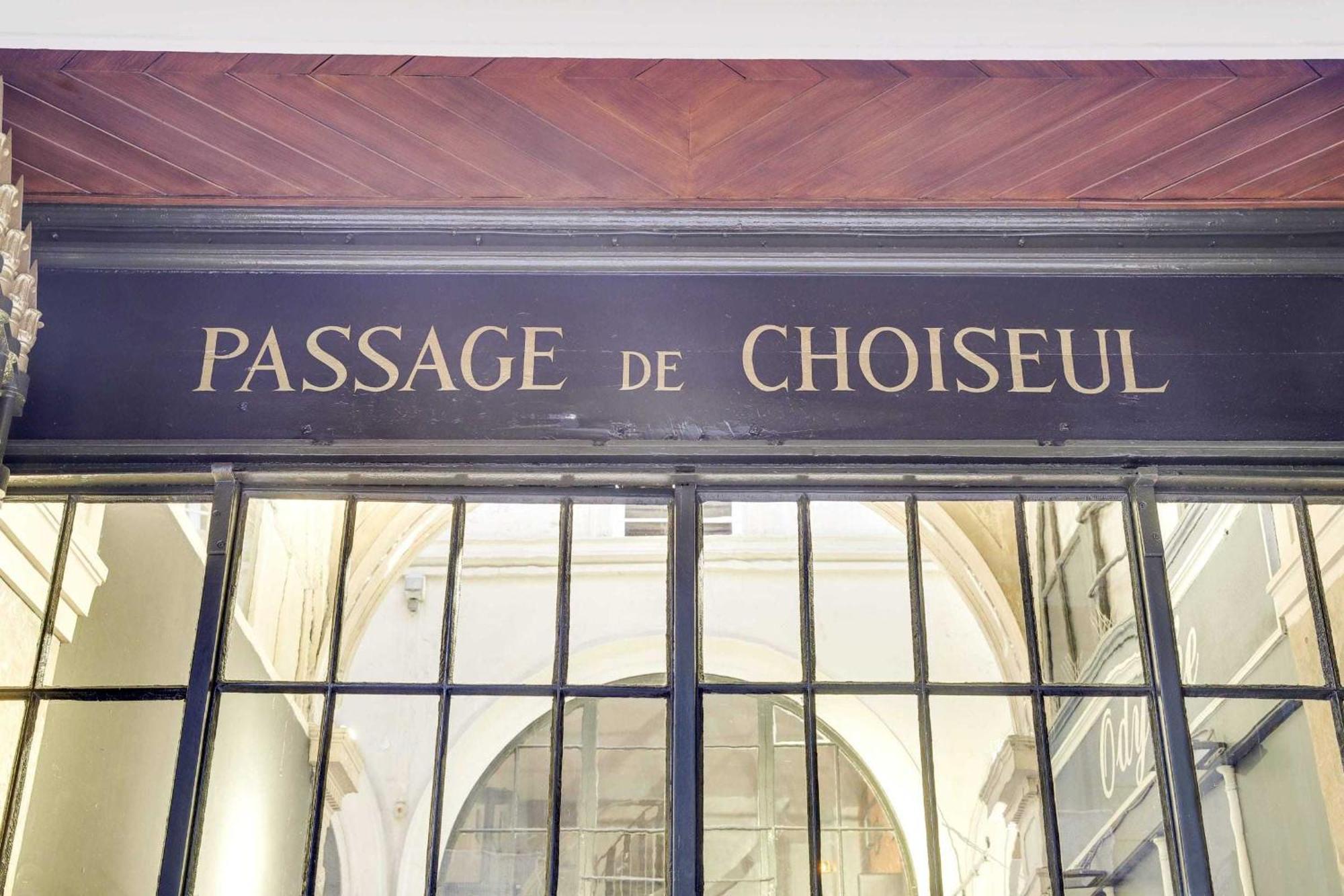 Apartment Superb Historical Next To Louvre And Opera Paris